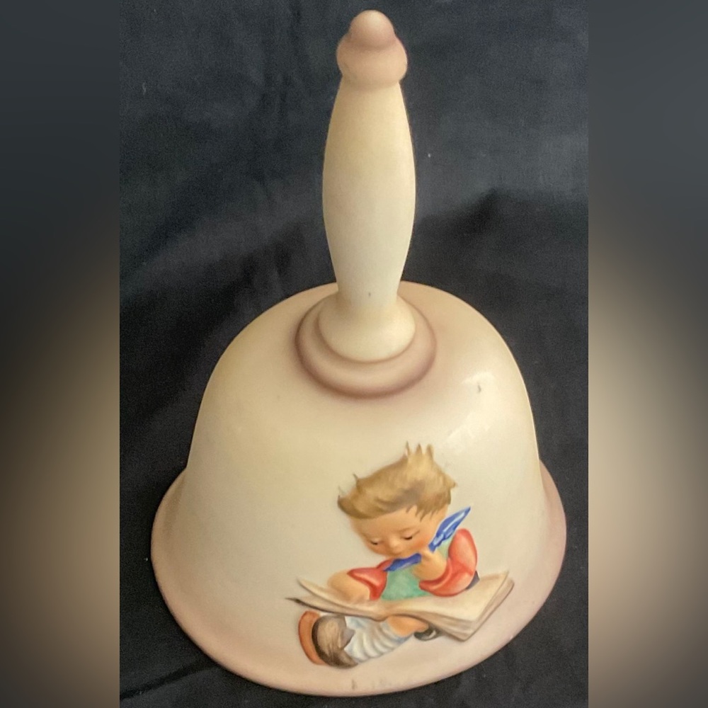 Vintage 1980 Goebel Hummel Bell